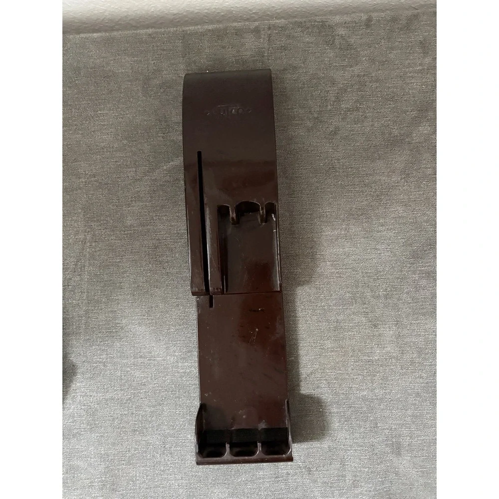 Cutco 3 Piece Holder Bakelite Wall or Shelf Mount Made for Cleaver & 2 Forks